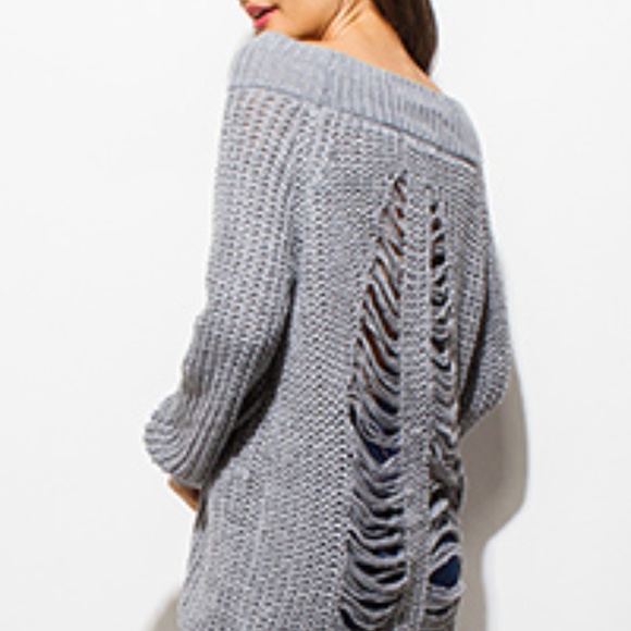 LONG SLEEVE DESTROYED SHREDDED BOHO TUNIC SWEATER - Picture 2 of 4
